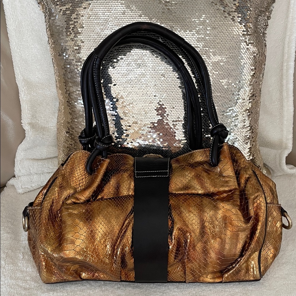 NWOT Puntotres Genuine Leather Spain Snake Print Elegant Gold Copper Handbag - Picture 6 of 12